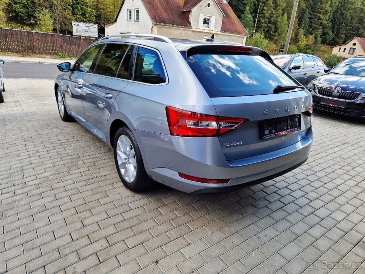 2020 Škoda SUPERB - 3