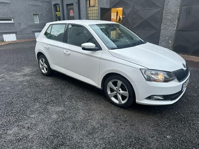 2015 Škoda FABIA - 3