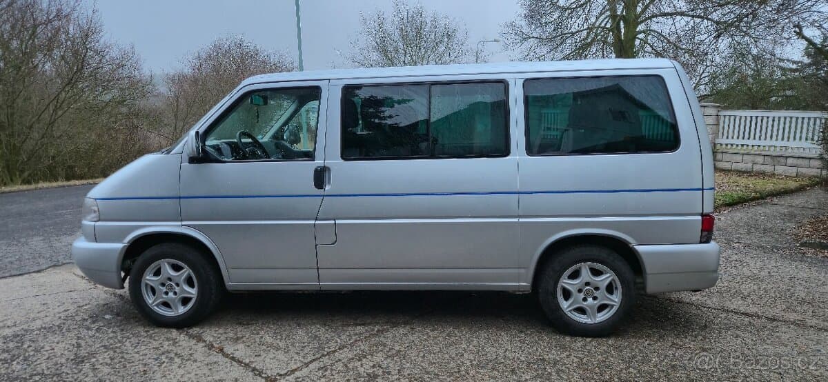 2002 Volkswagen MULTIVAN - 3