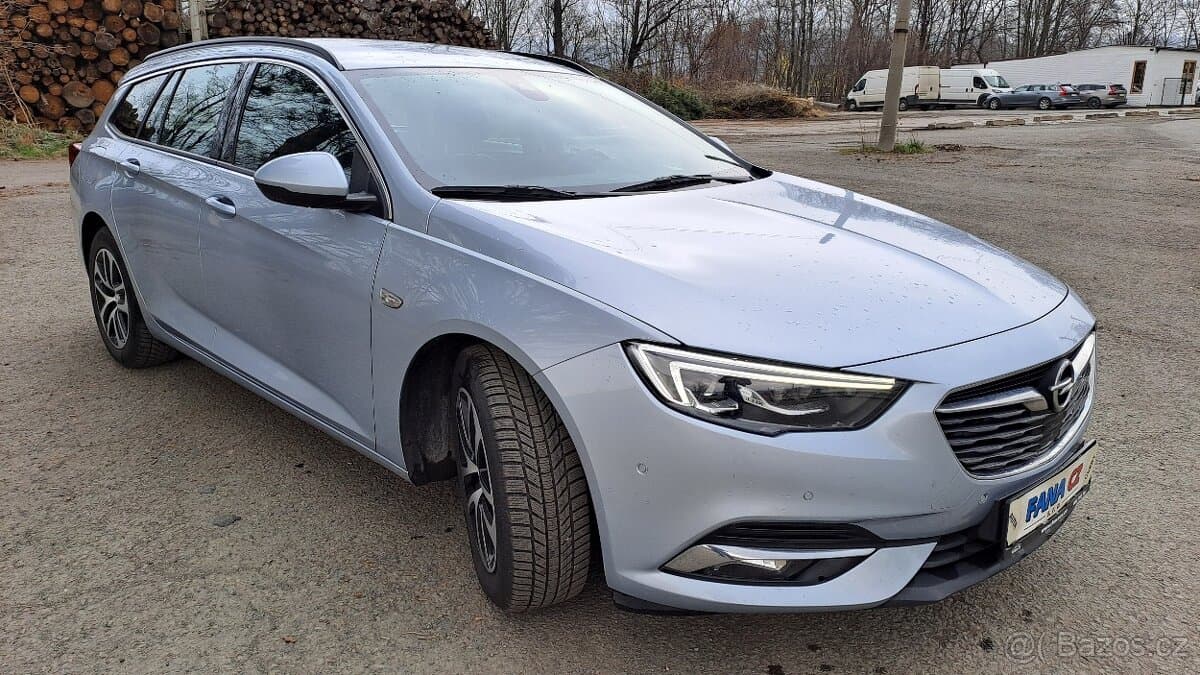 2017 Opel INSIGNIA - 3