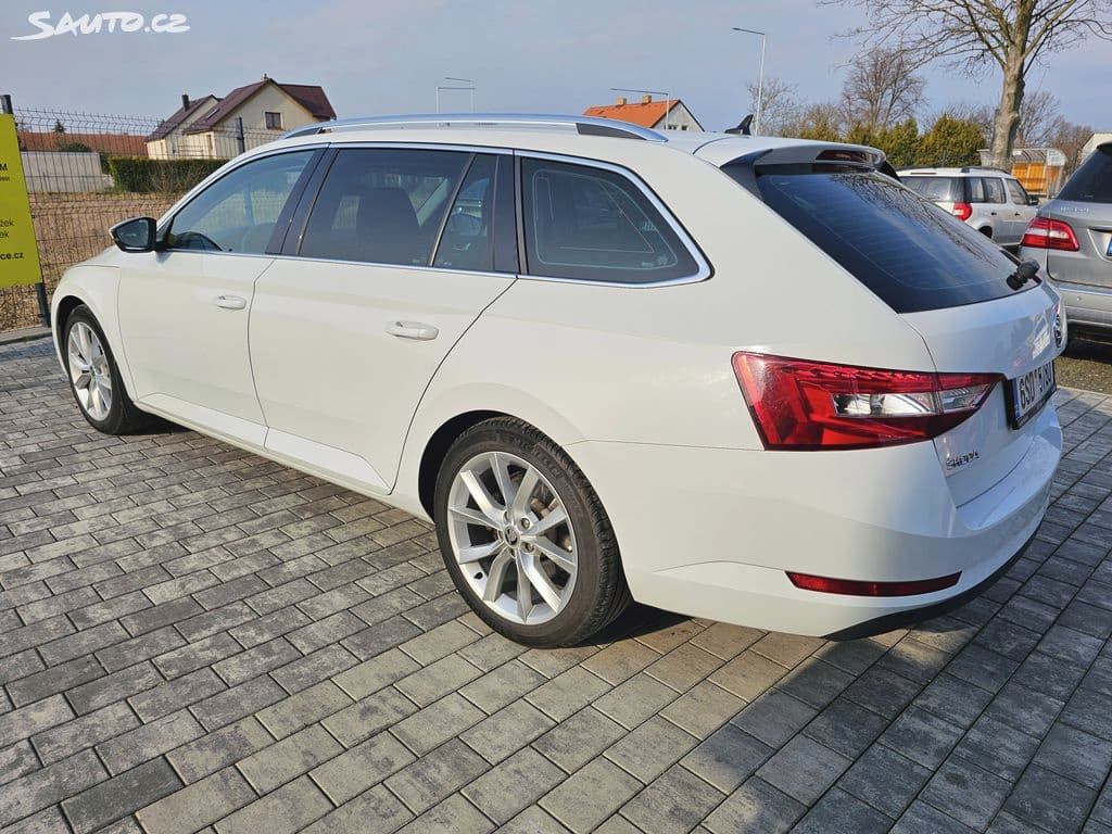 2019 Škoda SUPERB - 3