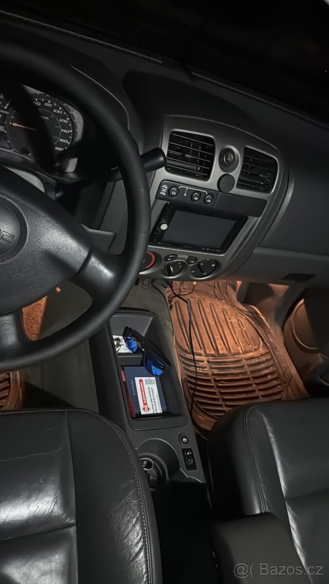2004 GMC OSTATNÍ - 3