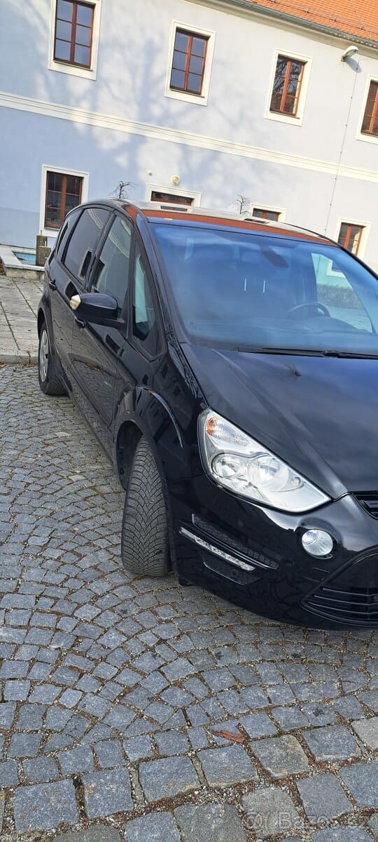 2014 Ford S-MAX - 3