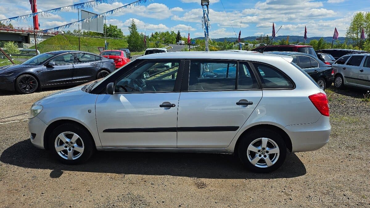 2011 Škoda FABIA - 3
