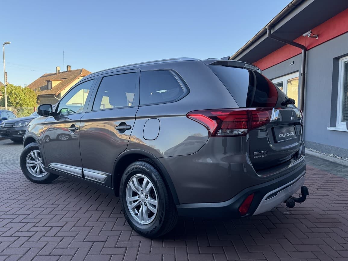 2019 Mitsubishi OUTLANDER - 3