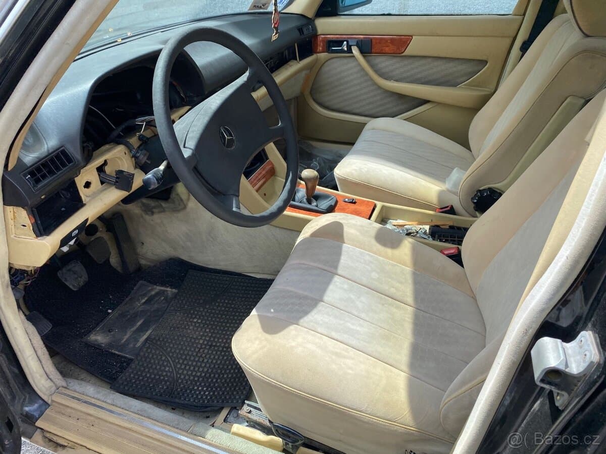 1983 Mercedes-Benz OSTATNÍ - 3