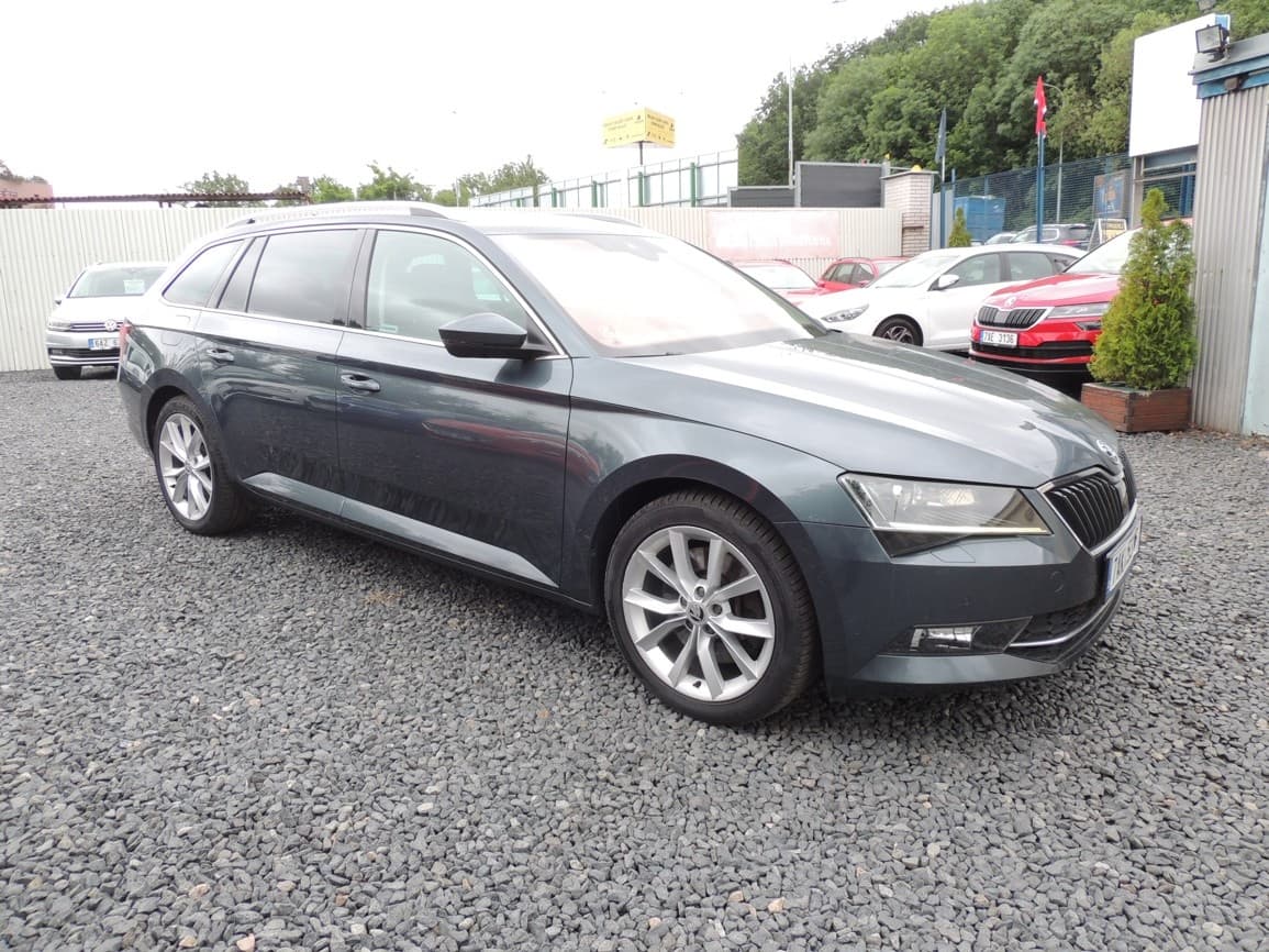 2019 Škoda SUPERB - 3
