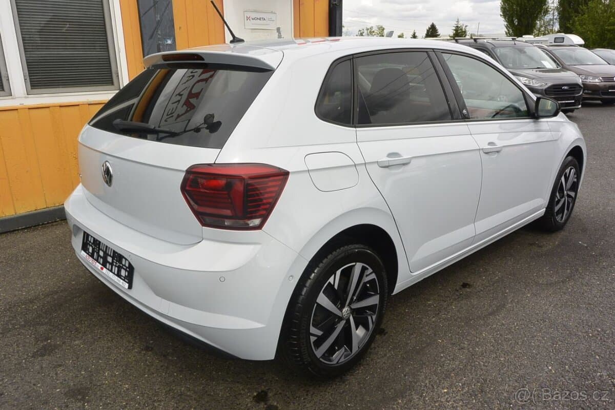 2017 Volkswagen POLO - 3