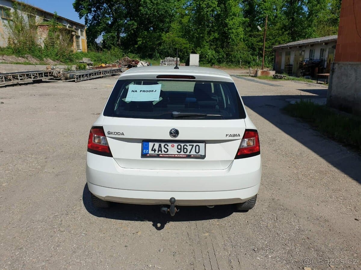 2015 Škoda FABIA - 3