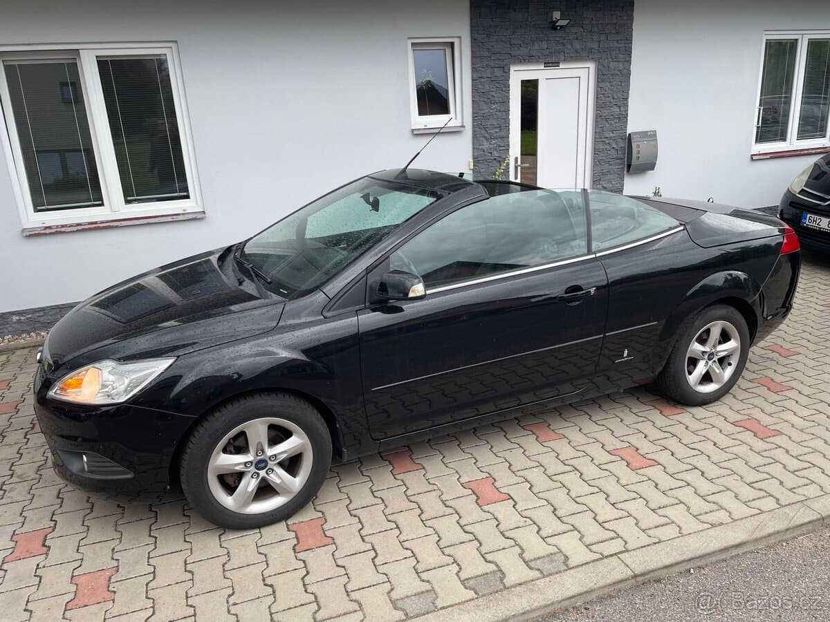 2009 Ford FOCUS - 3