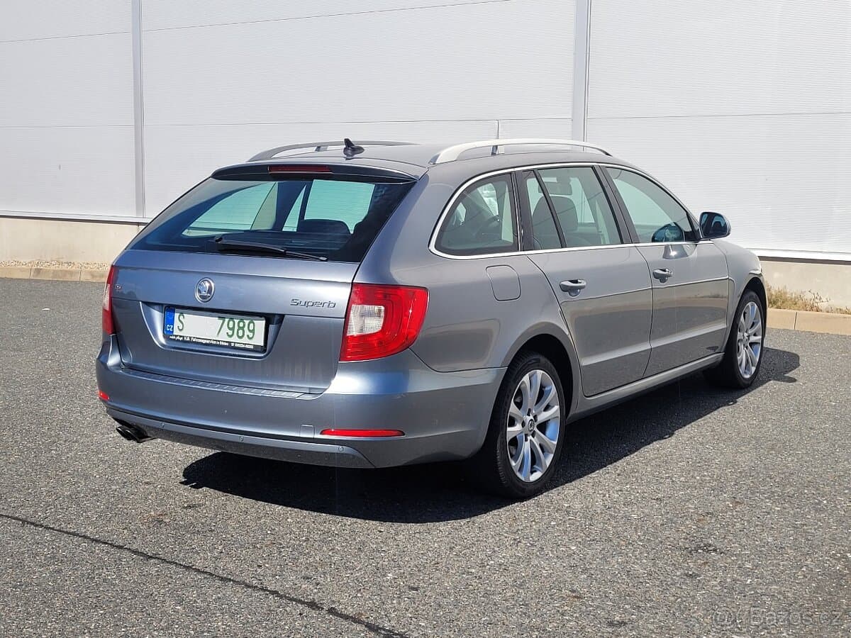 2010 Škoda SUPERB - 3