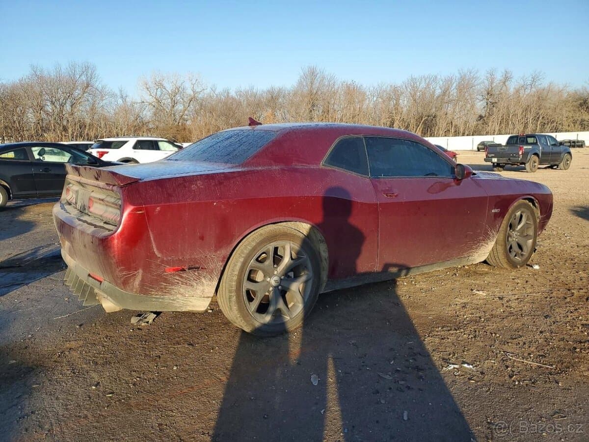 2018 Dodge CHALLENGER - 3