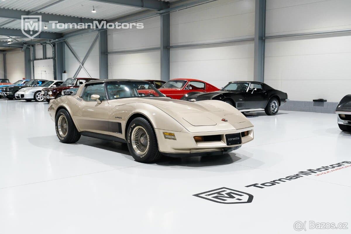 Chevrolet CORVETTE - 3