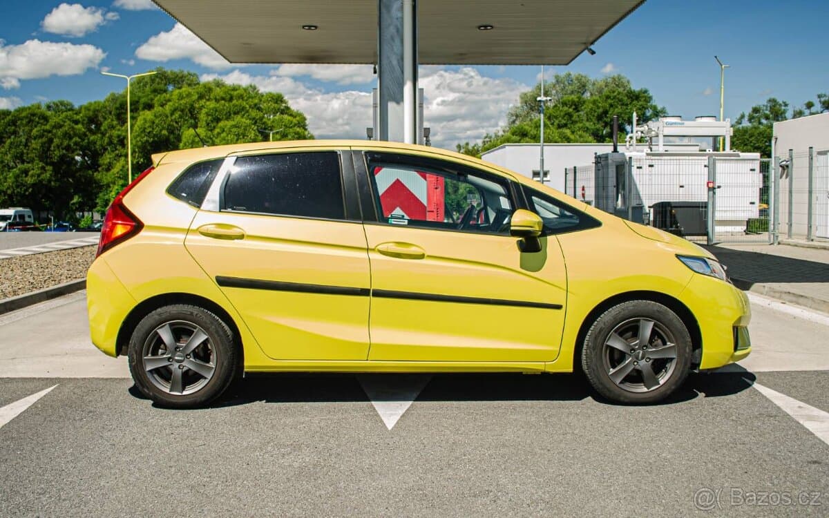 2016 Honda JAZZ - 3
