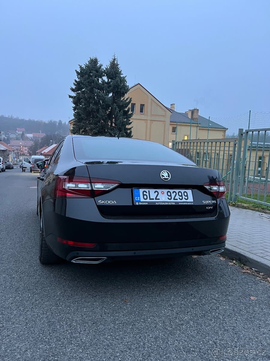 2018 Škoda SUPERB - 3