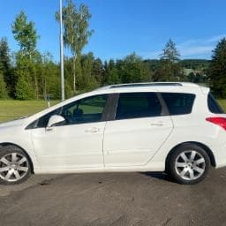 2013 Peugeot 308 - 3