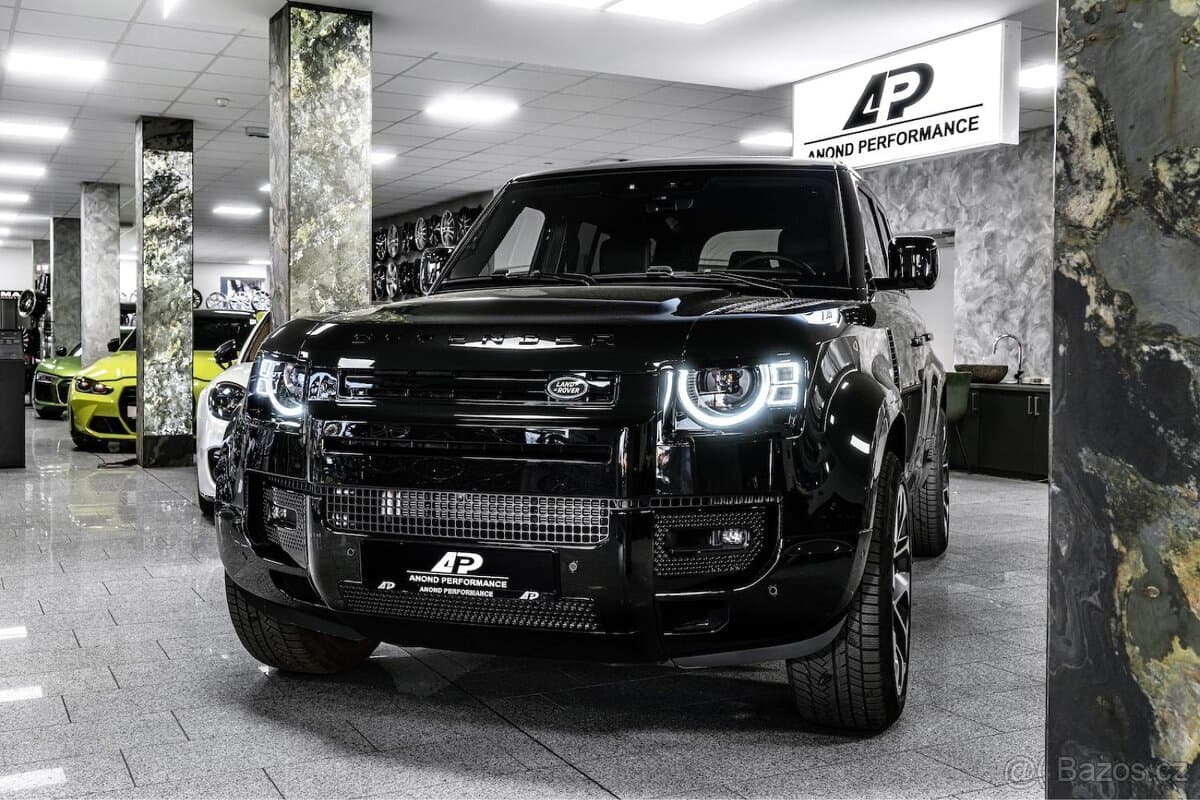 2025 Land Rover DEFENDER - 3