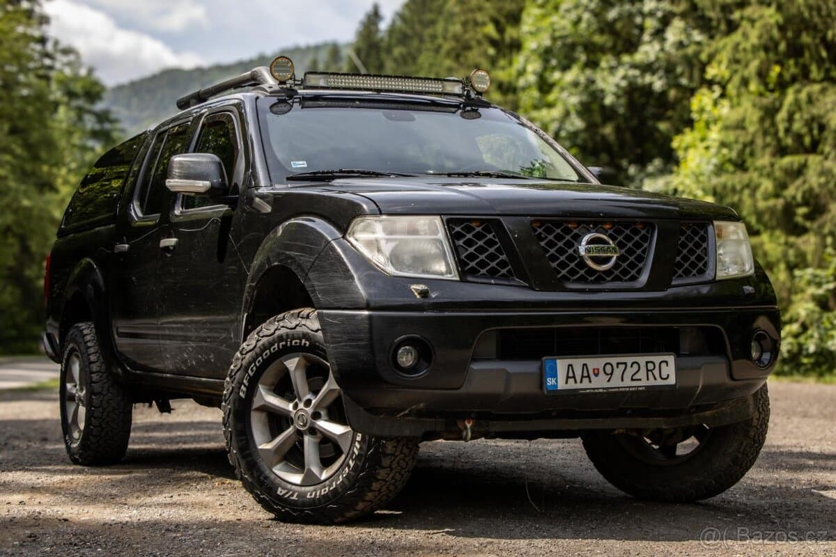 2009 Nissan NAVARA - 3
