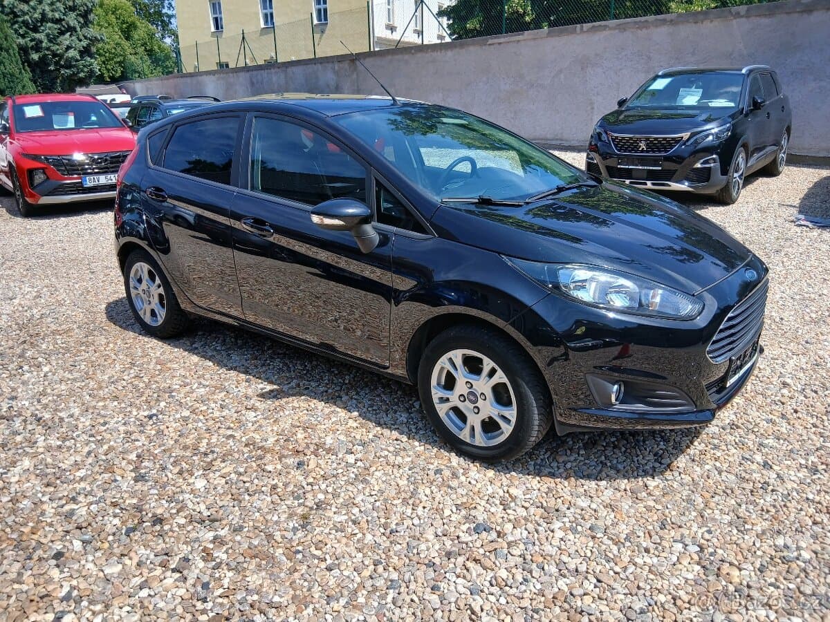 2013 Ford FIESTA - 3