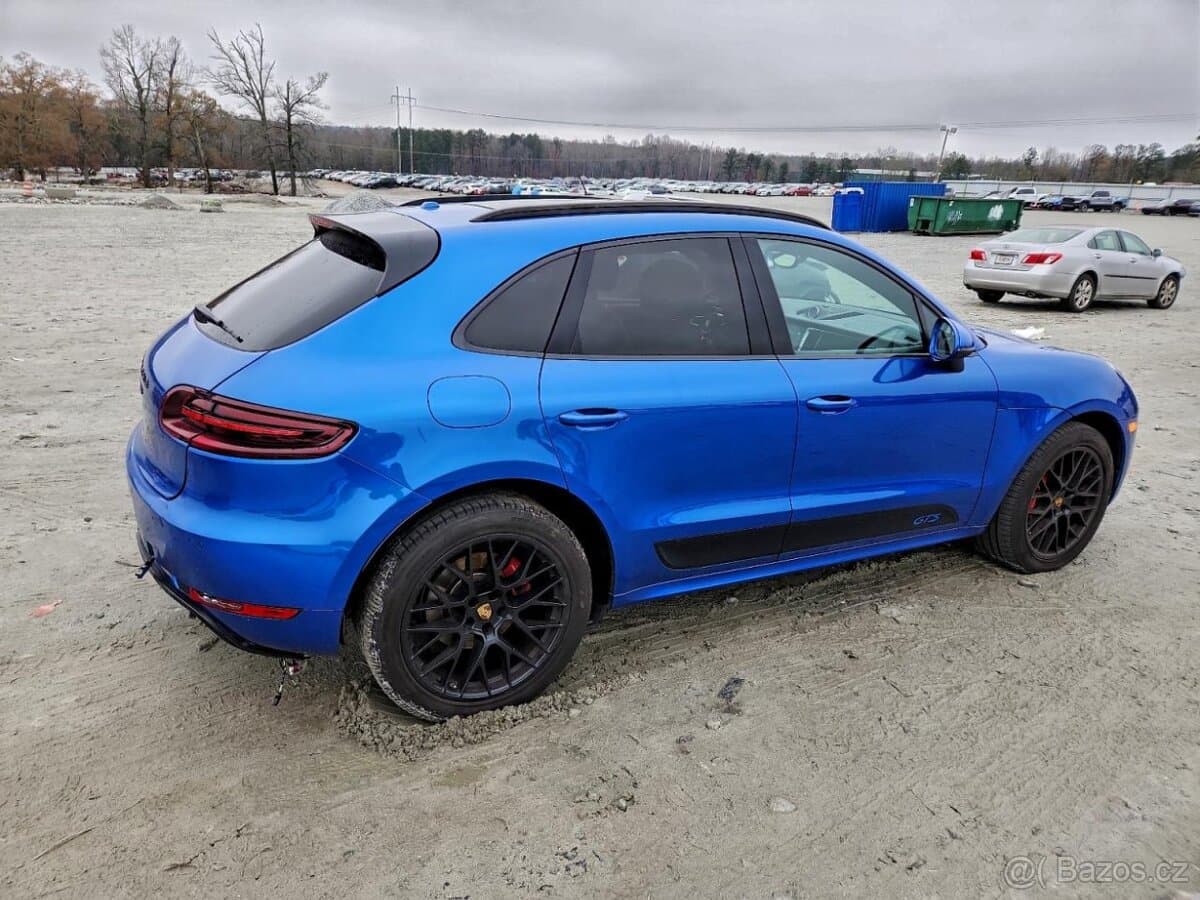 2017 Porsche MACAN - 3
