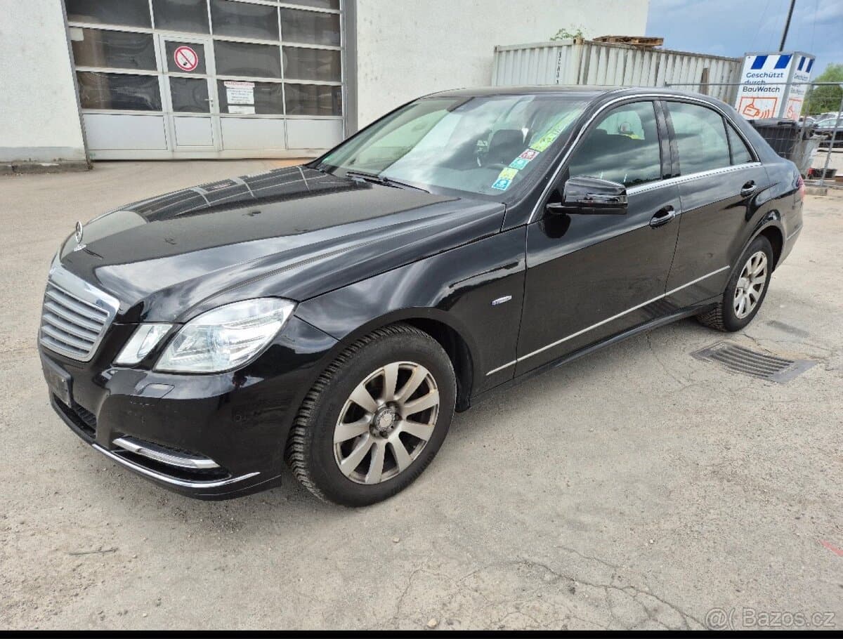 2011 Mercedes-Benz OSTATNÍ - 3