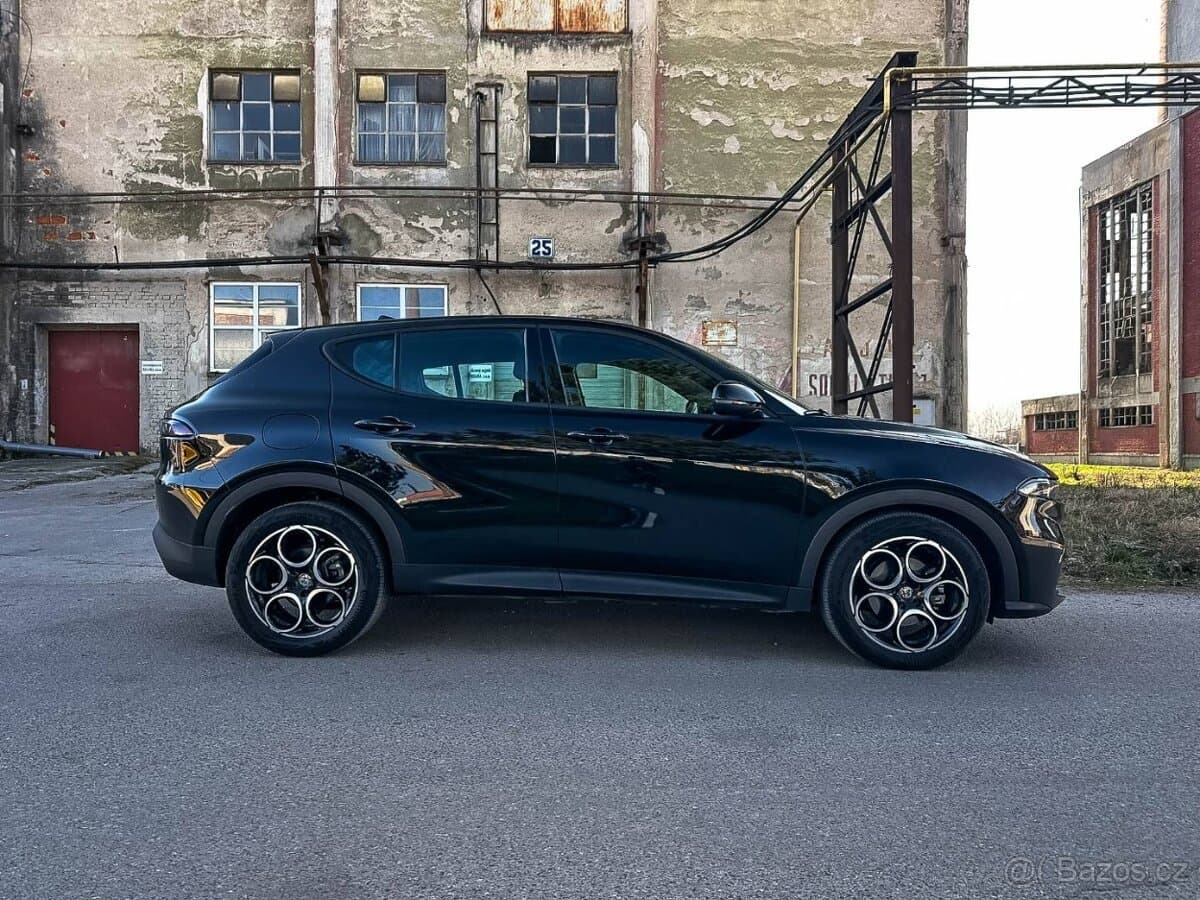 2023 Alfa Romeo TONALE - 3