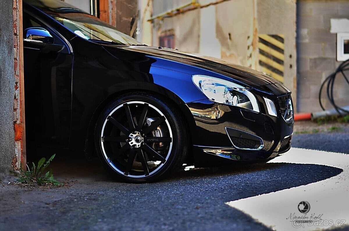 2011 Volvo S60 - 3