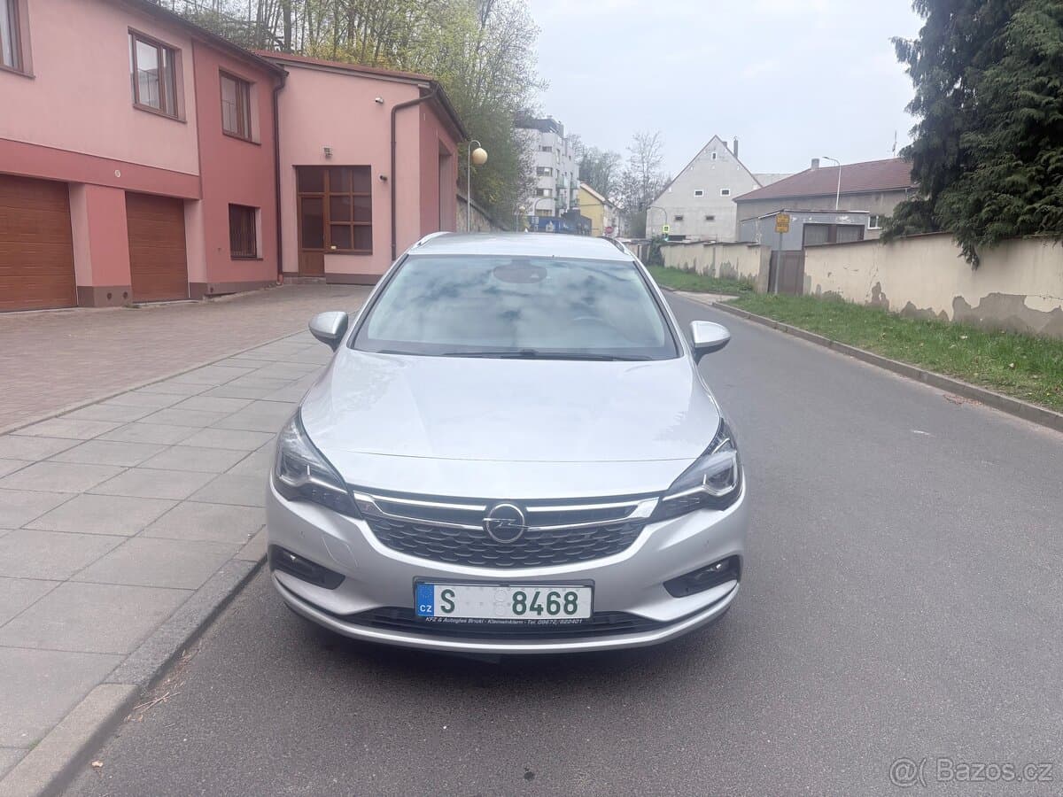 2017 Opel ASTRA - 3