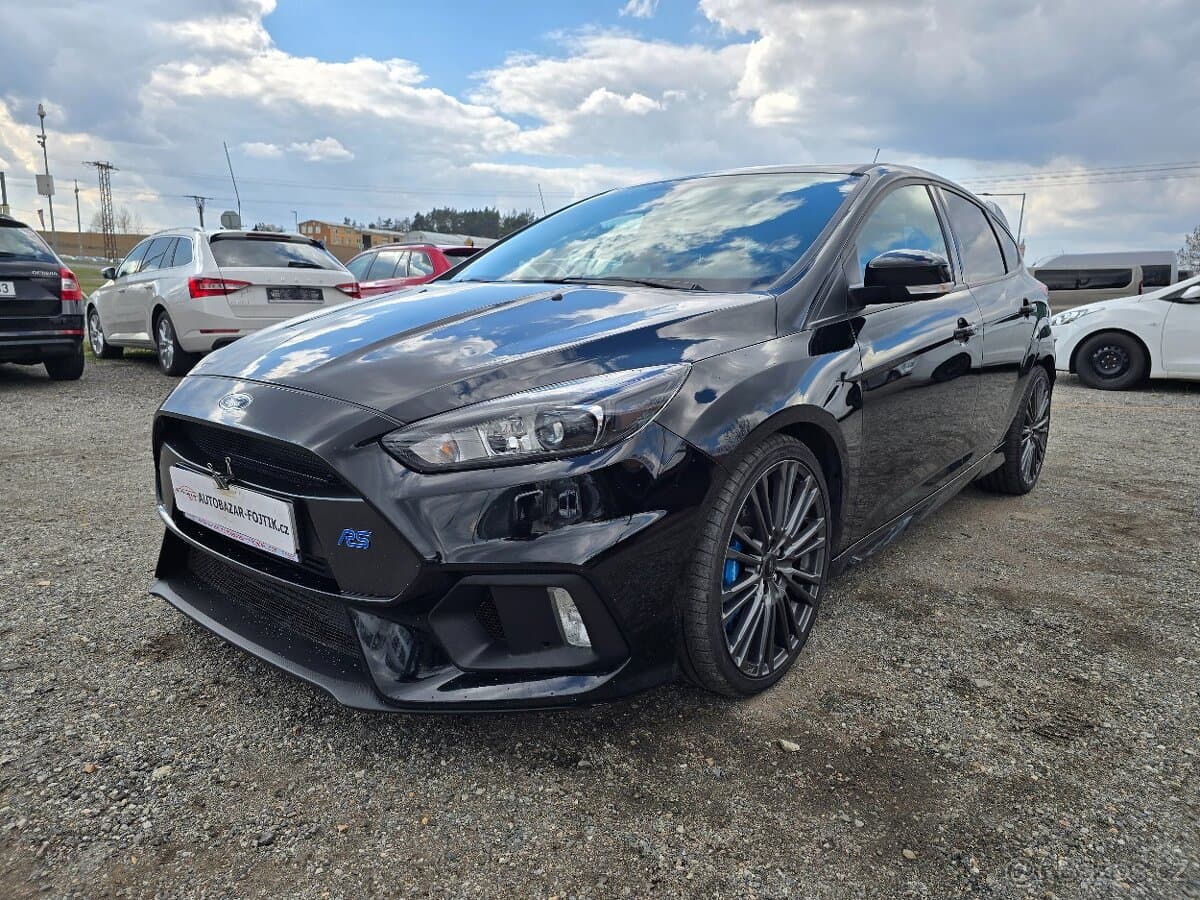 2017 Ford FOCUS - 3