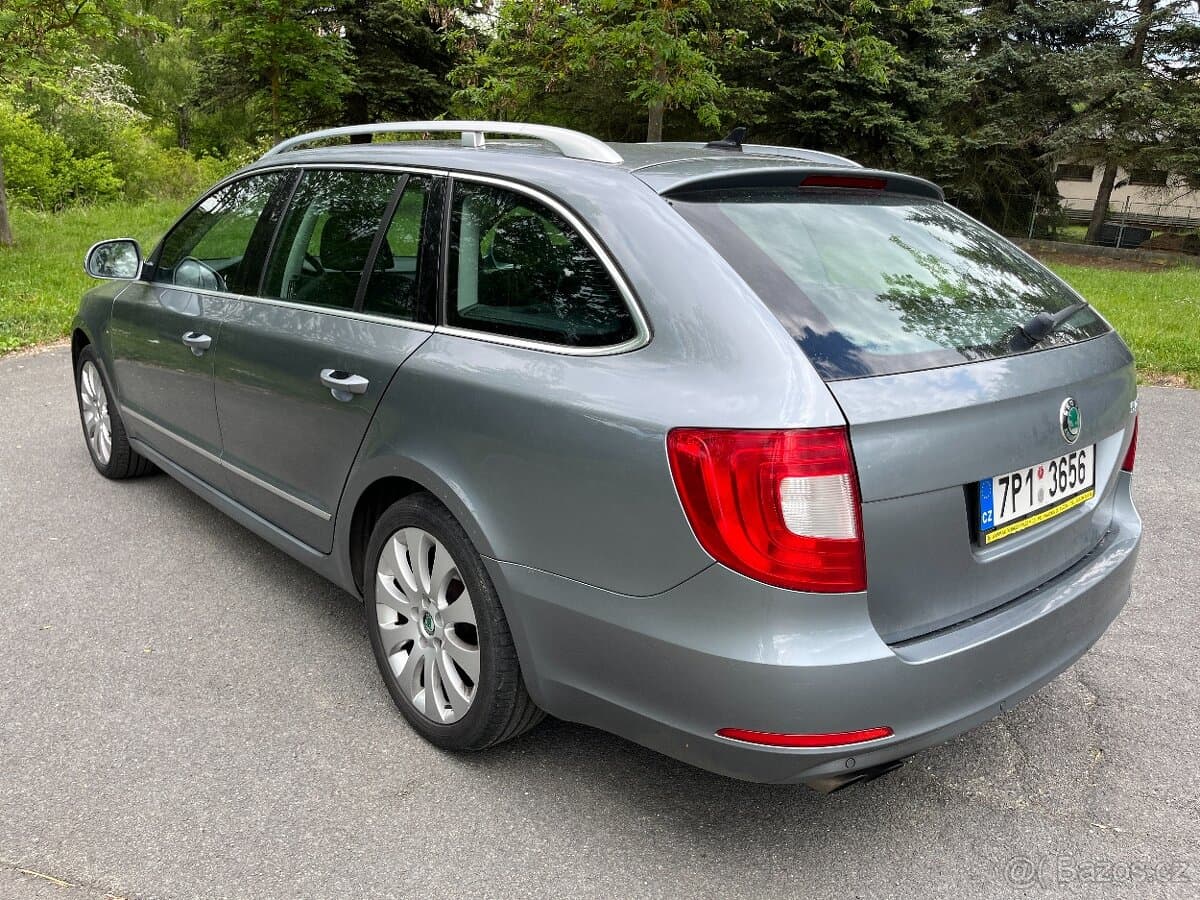 2010 Škoda SUPERB - 3