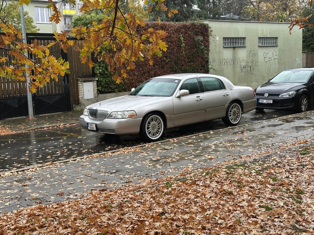 2010 Lincoln OSTATNÍ - 3