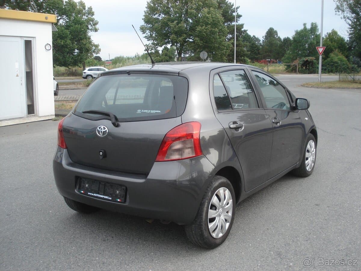 2008 Toyota YARIS - 3