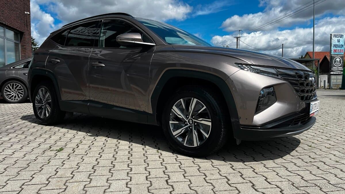 2023 Hyundai TUCSON - 3