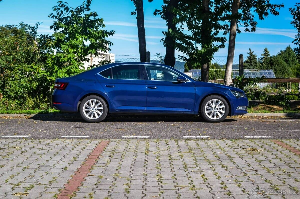 2015 Škoda SUPERB - 3