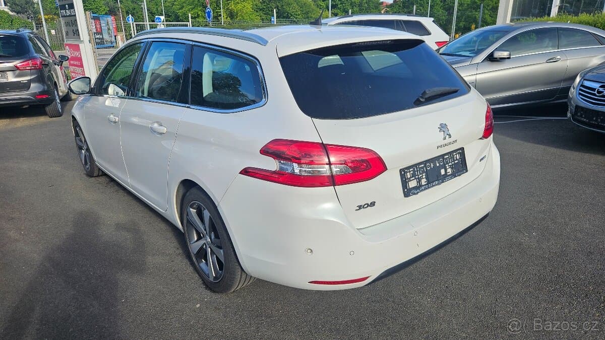 2017 Peugeot 308 - 3