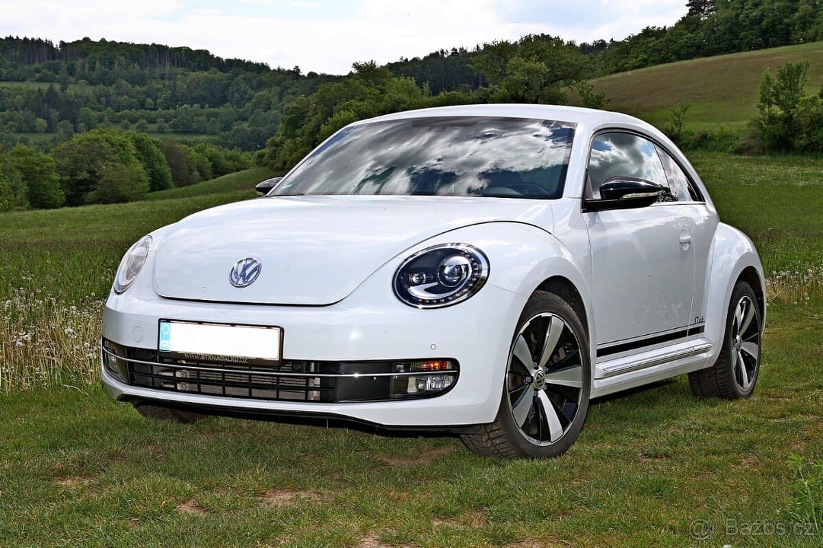 2016 Volkswagen BEETLE - 3
