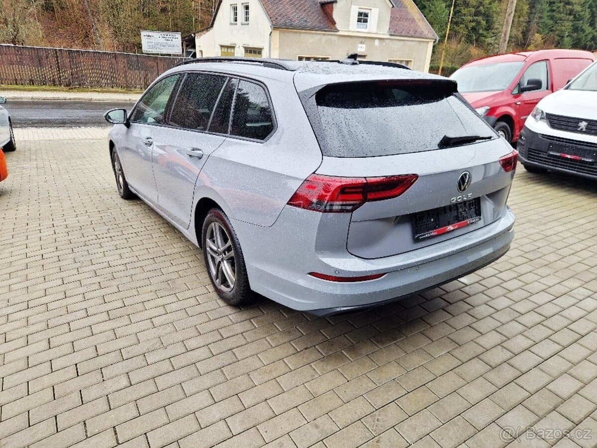 2021 Volkswagen GOLF - 3