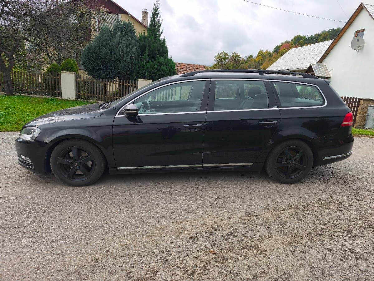 2012 Volkswagen PASSAT - 3