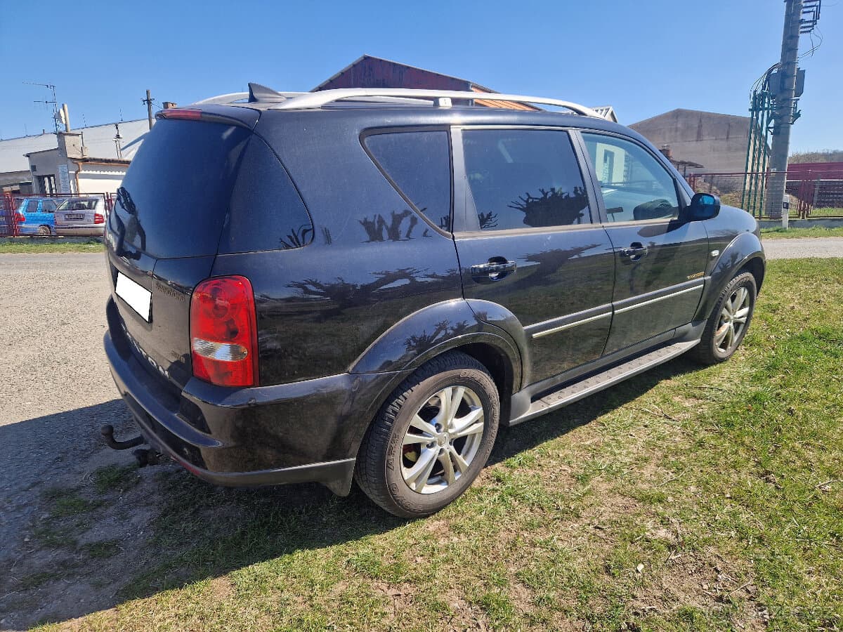 2012 SsangYong REXTON - 3