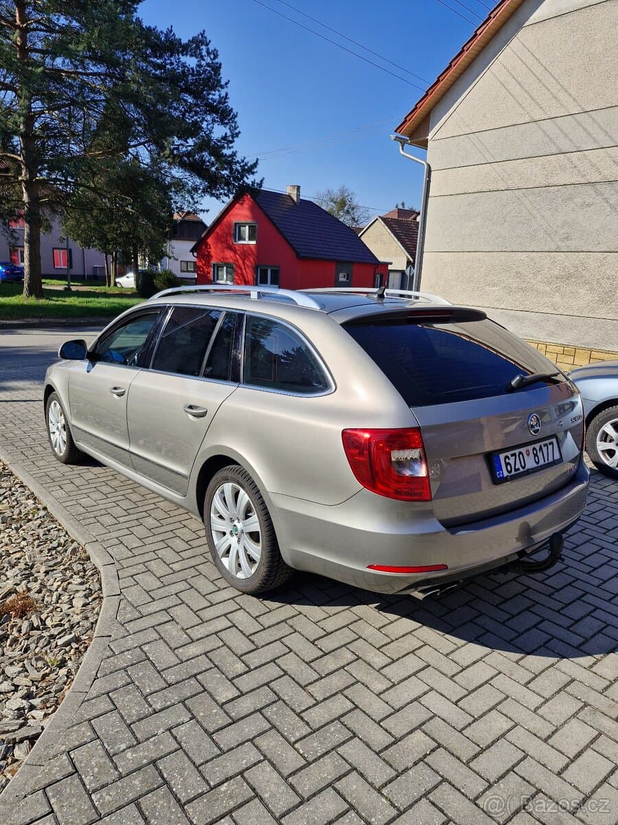 Škoda SUPERB - 3