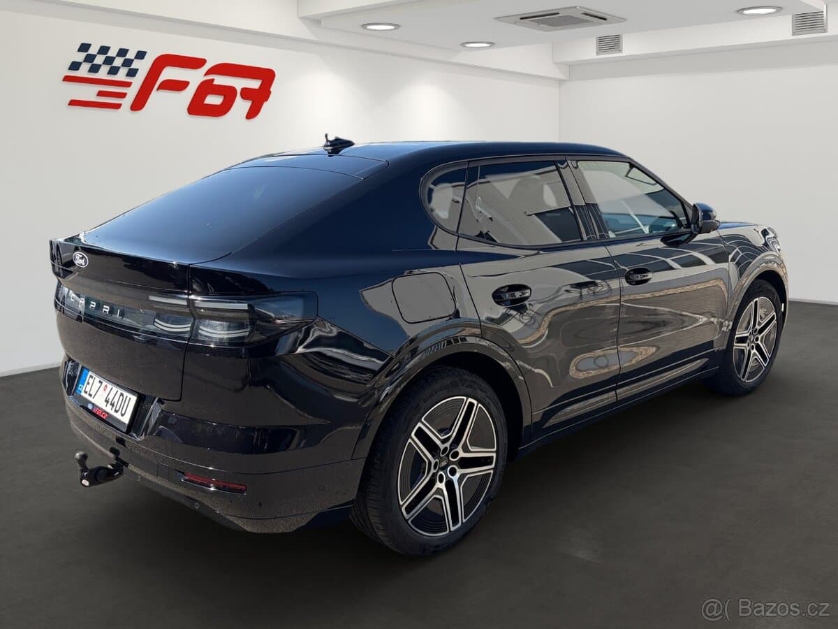 Ford CAPRI - 3