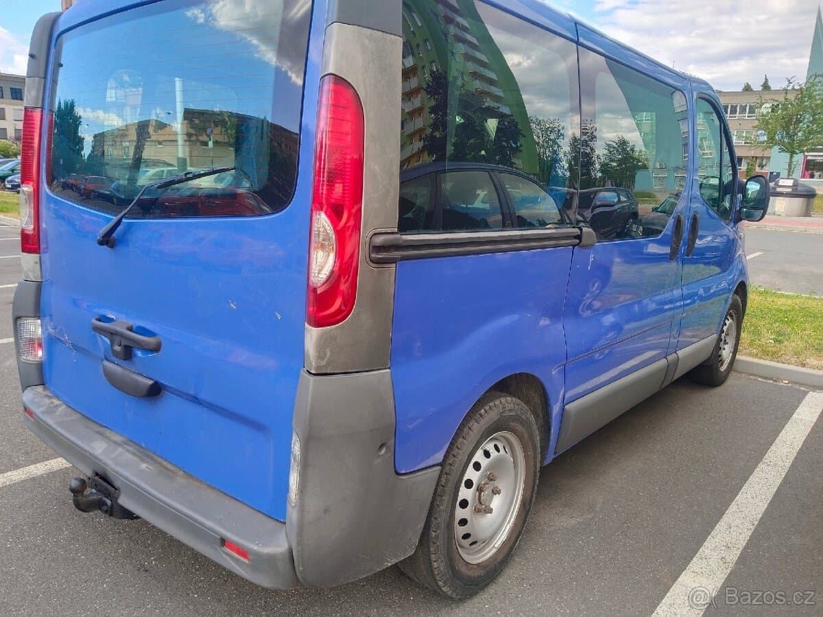 2009 Renault TRAFIC - 3