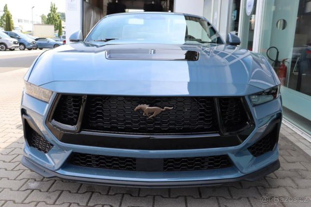 2026 Ford MUSTANG - 3