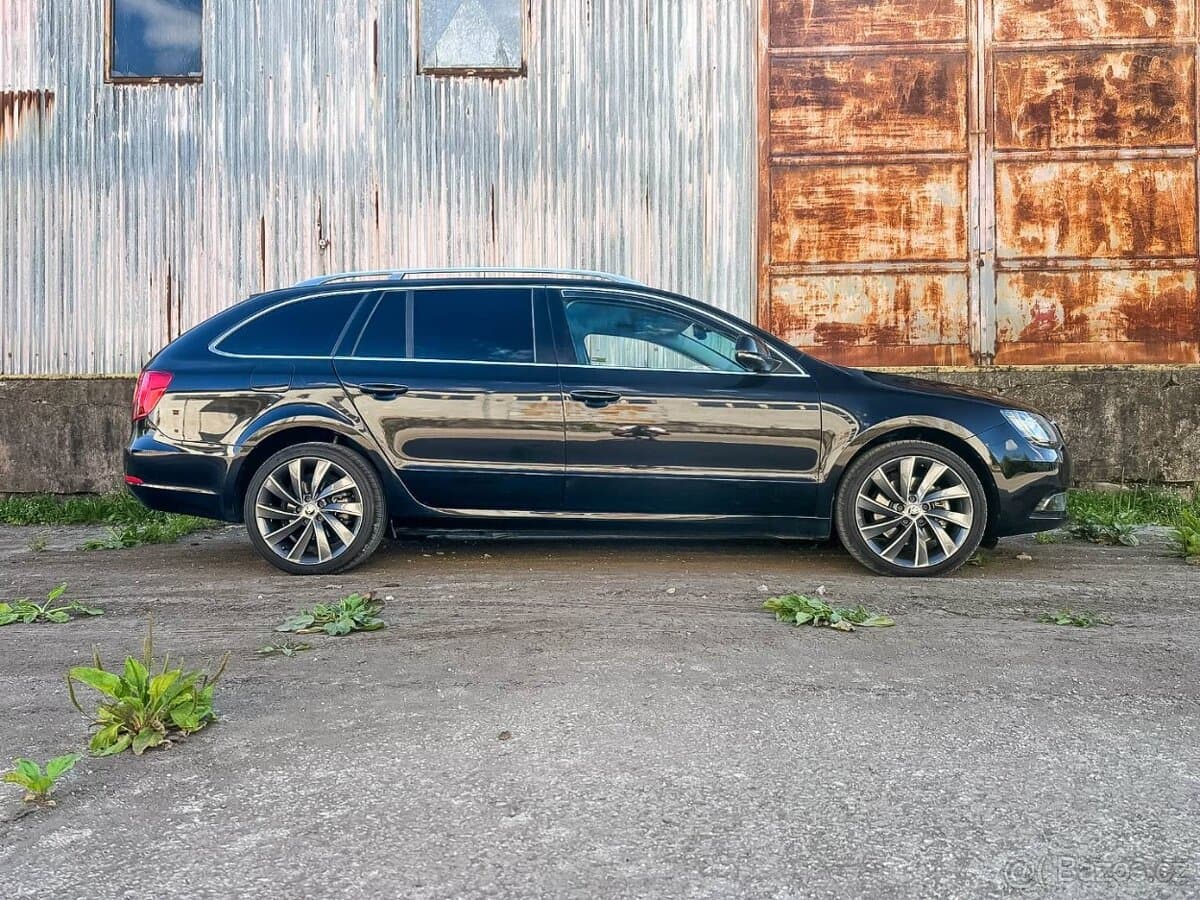 2014 Škoda SUPERB - 3