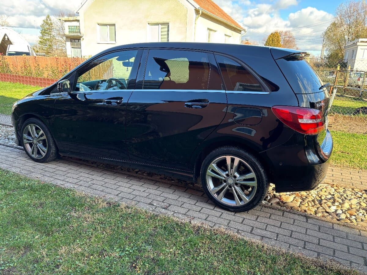 2017 Mercedes-Benz OSTATNÍ - 3