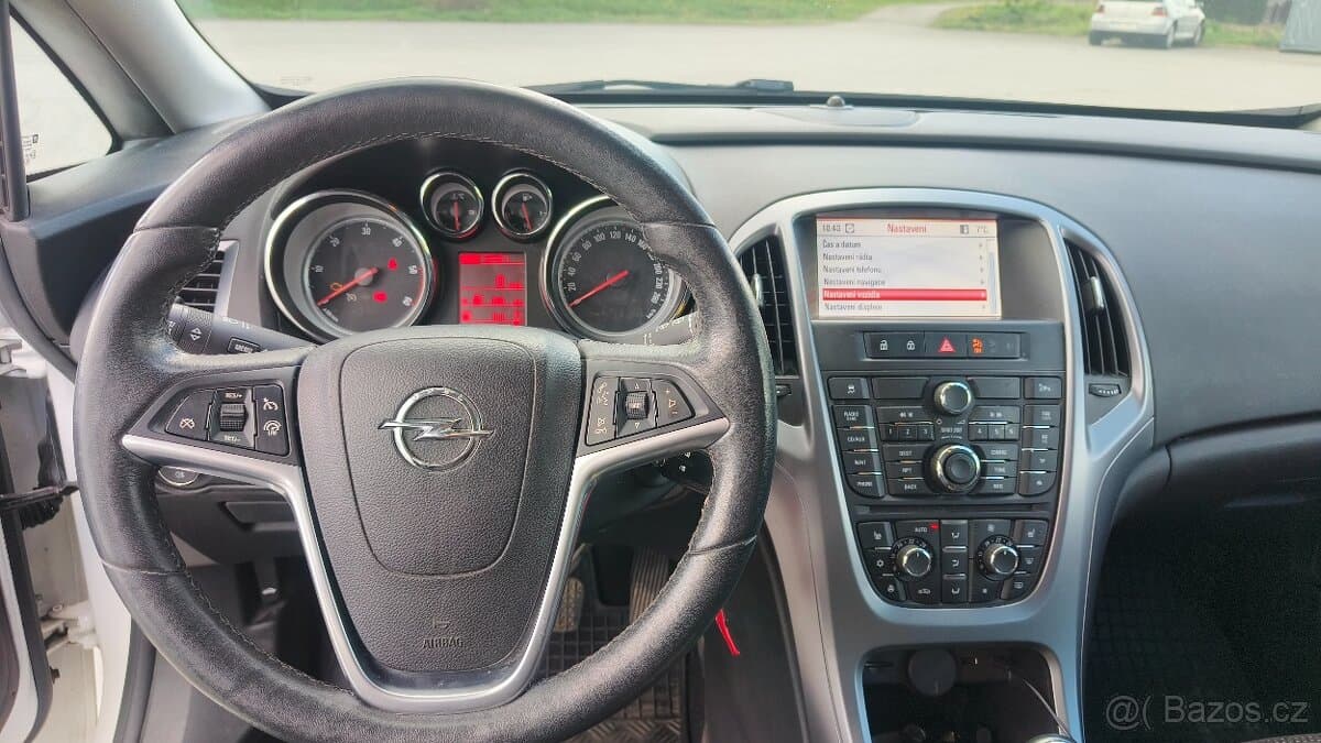2013 Opel ASTRA - 3