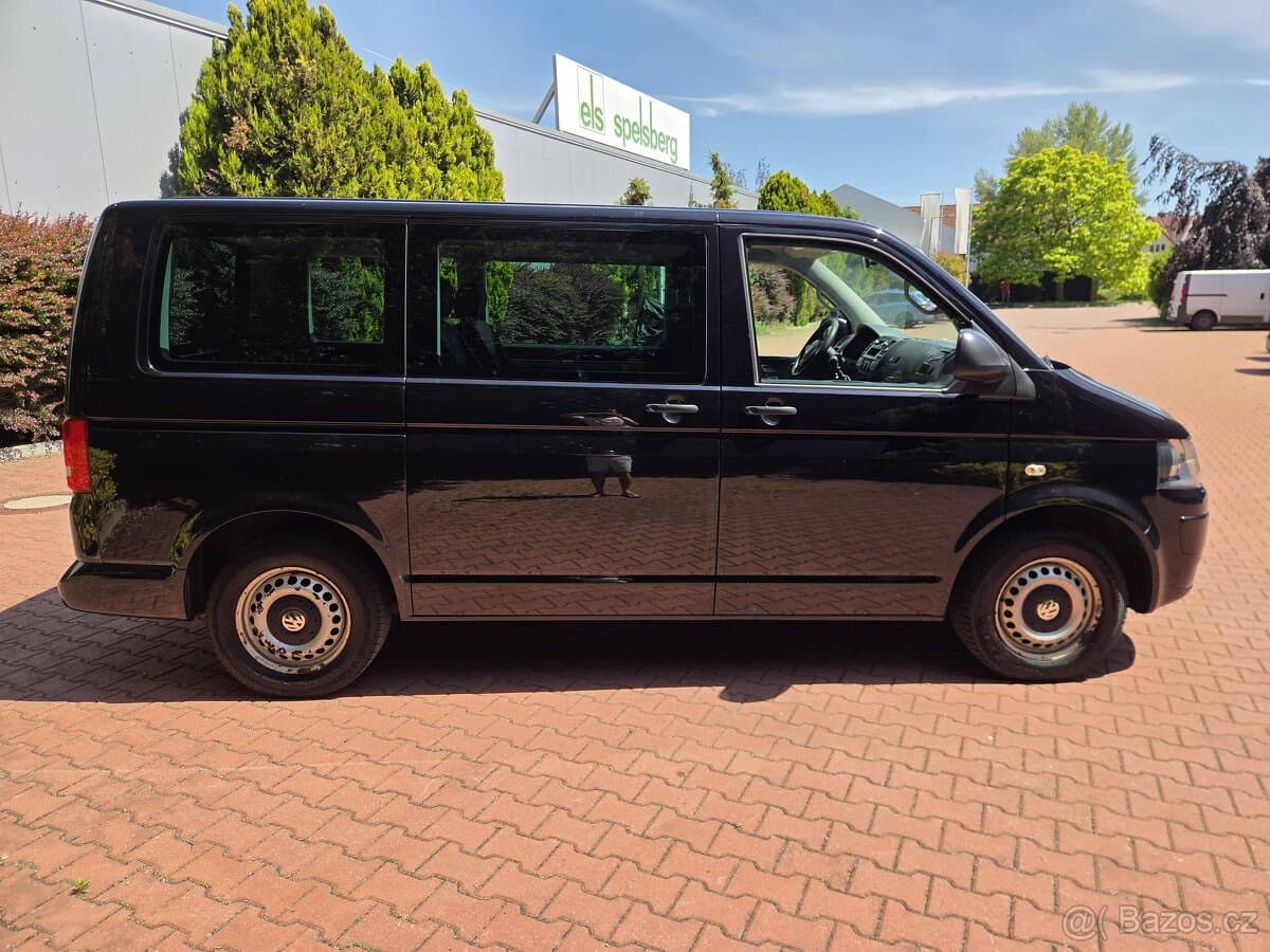 2012 Volkswagen MULTIVAN - 3