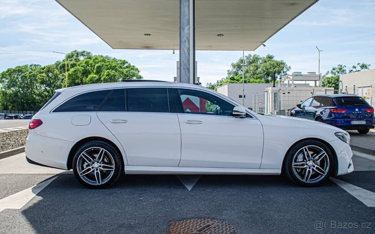 2017 Mercedes-Benz OSTATNÍ - 3