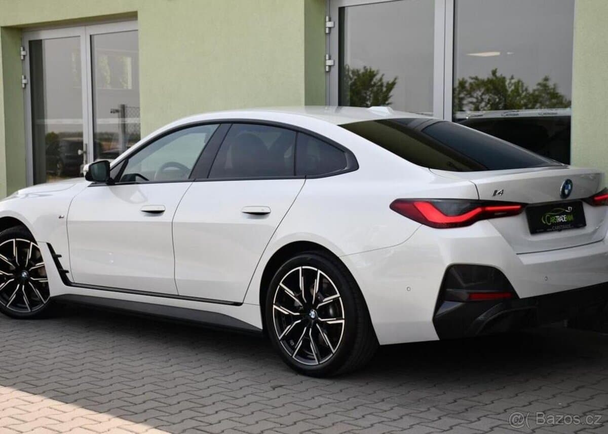 2023 BMW i4 - 3