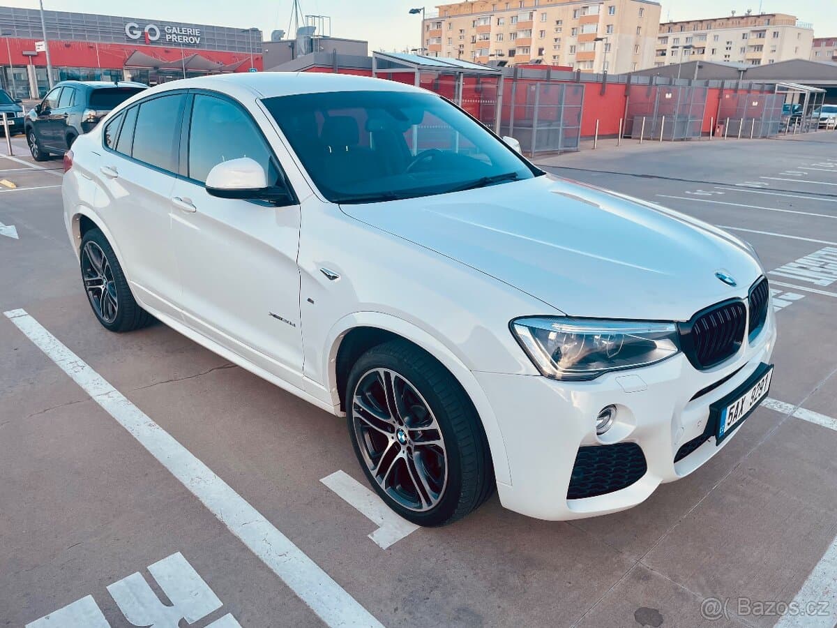 2017 BMW X4 - 3